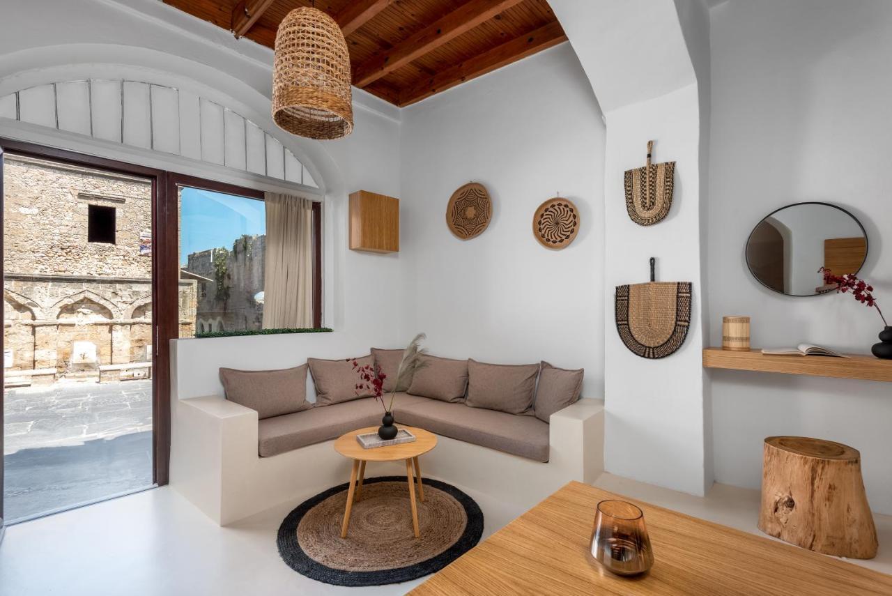 Voyaz Boutique Apartments & Suites -Old Town Rhodes City ภายนอก รูปภาพ